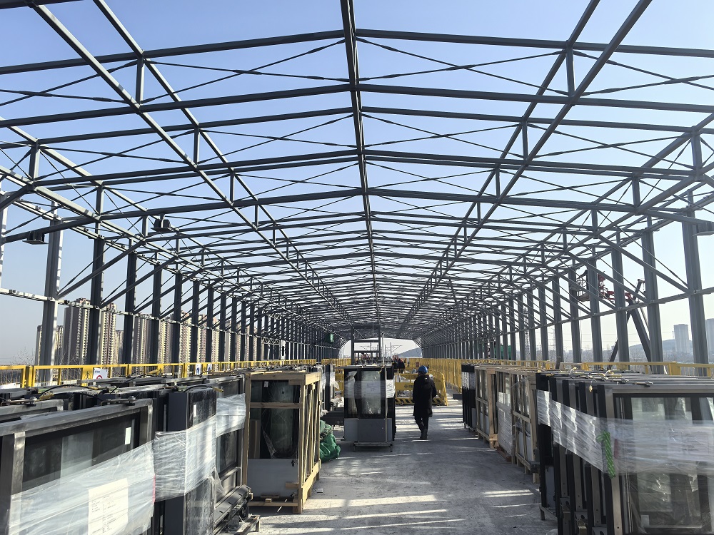 Hongrui Qualified for the Steel Structure and Steel Fabrication Building